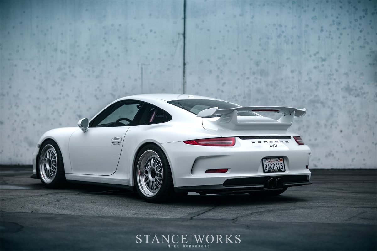 emotion-engineering-porsche-991-gt3-white.jpg