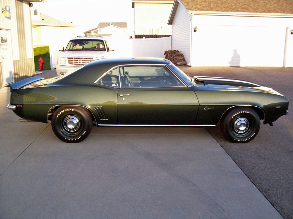 1969_Chevrolet_CamaroZL1COPO95602.jpg