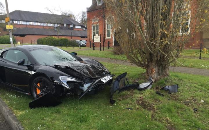 96911961-crashed-McLaren-650S-CARS-restricted-large_trans++EDjTm7JpzhSGR1_8ApEWQA1vLvhkMtVb21dMmpQBfEs.jpg