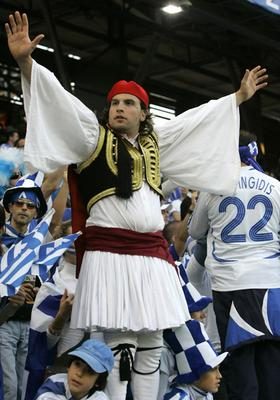 soccerfans03_gallery__280x400.jpg