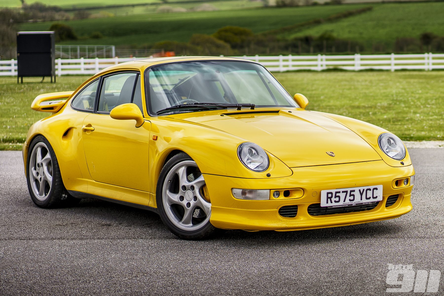 Porsche-993-Turbo-S.jpg