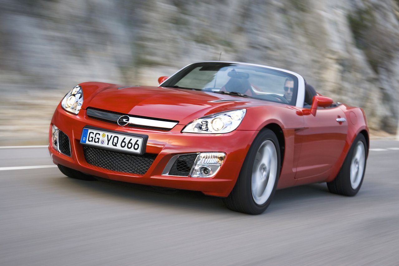 Opel_GT_Cabrio_of_the_Year_2007.jpg