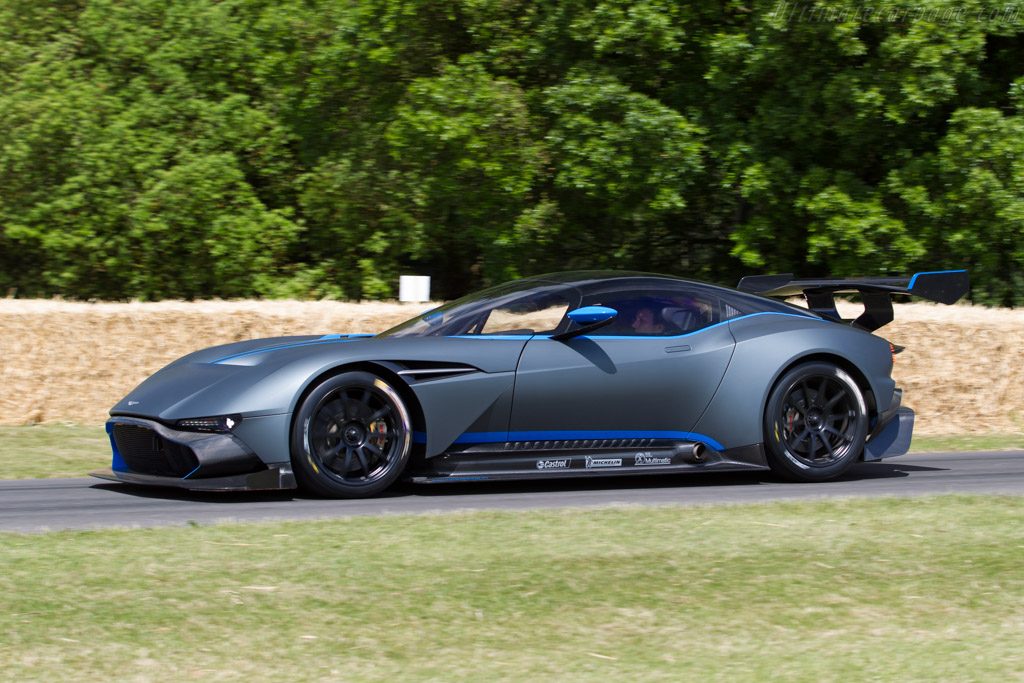 Aston-Martin-Vulcan.jpg