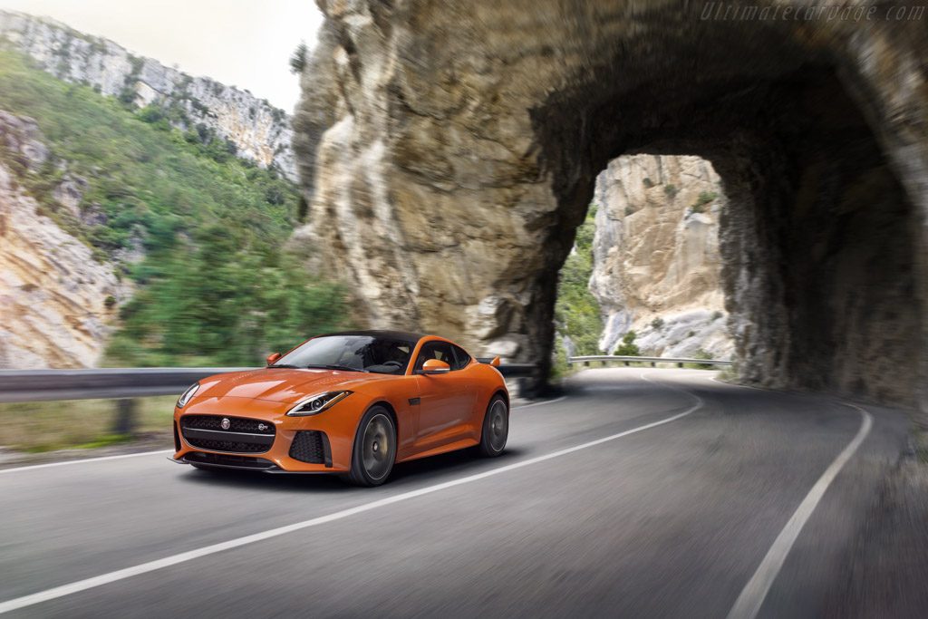 Jaguar-F-Type-SVR-Coupe.jpg