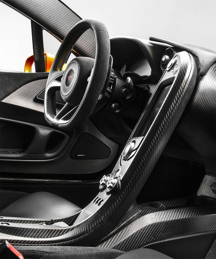 McLaren-P1-Interior-5.jpg