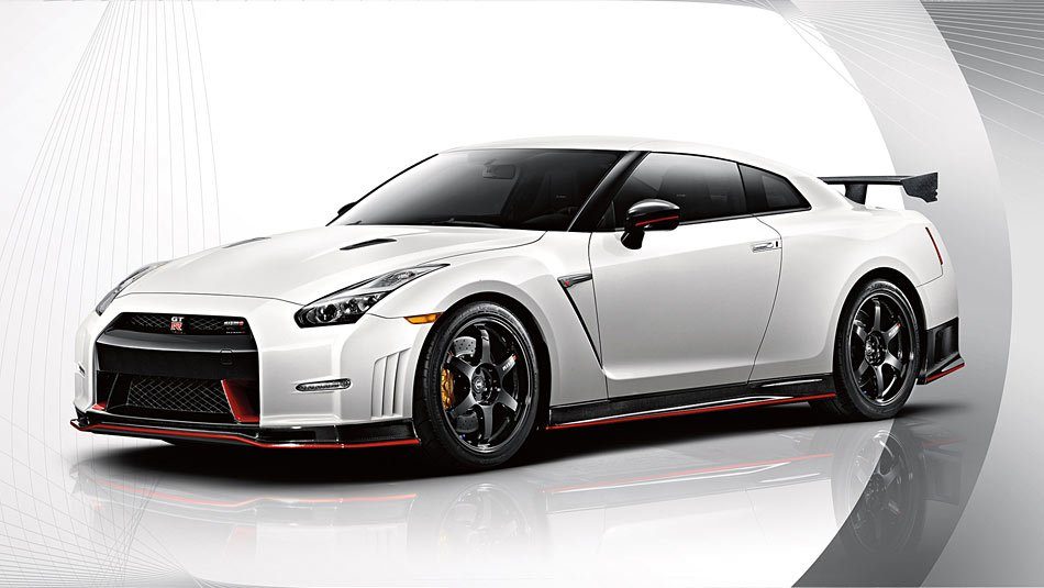 options-2016-nissan-gt-r-madison-wi.jpg