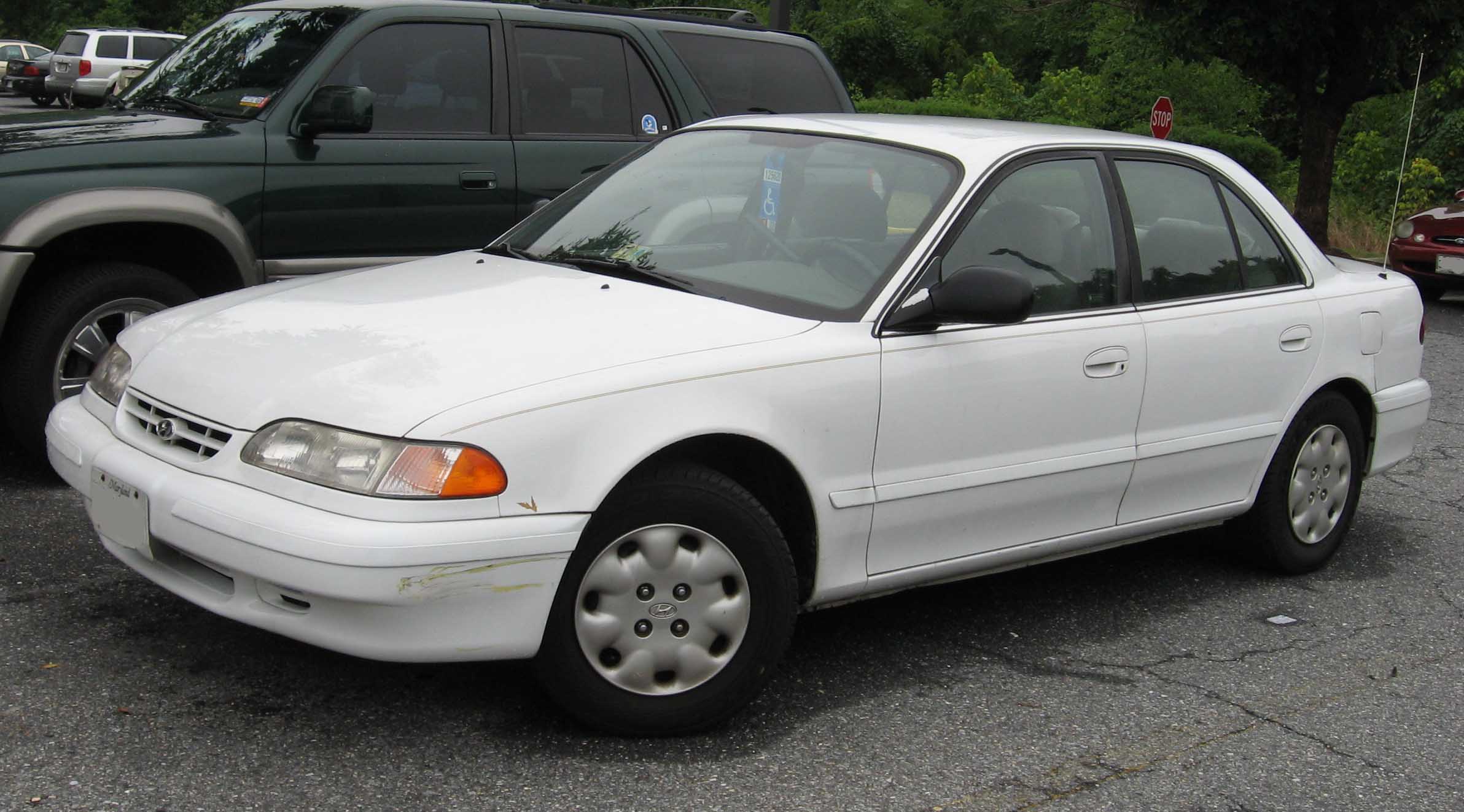 1994-hyundai-sonata-1.jpg