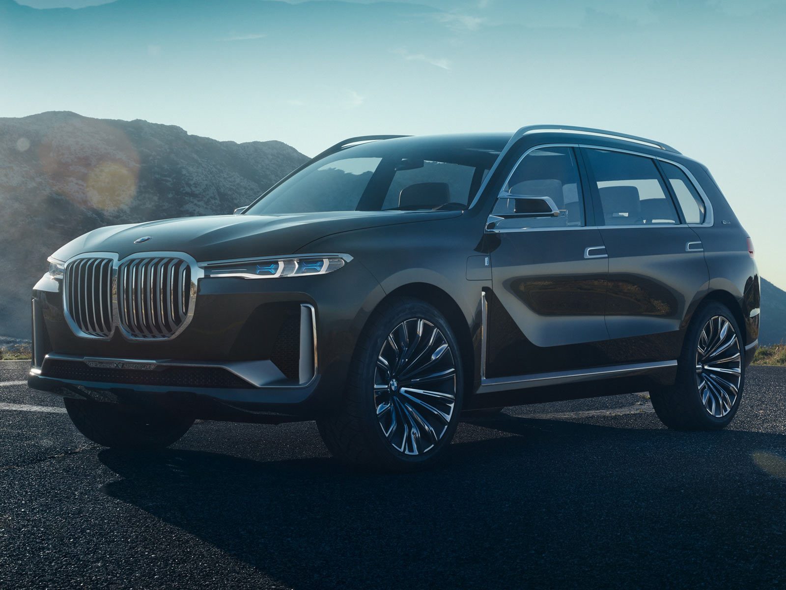 BMW-X7-Concept-2.jpg