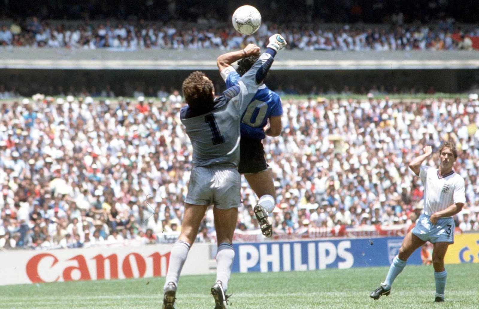 hand_of_god_maradona_2.jpg