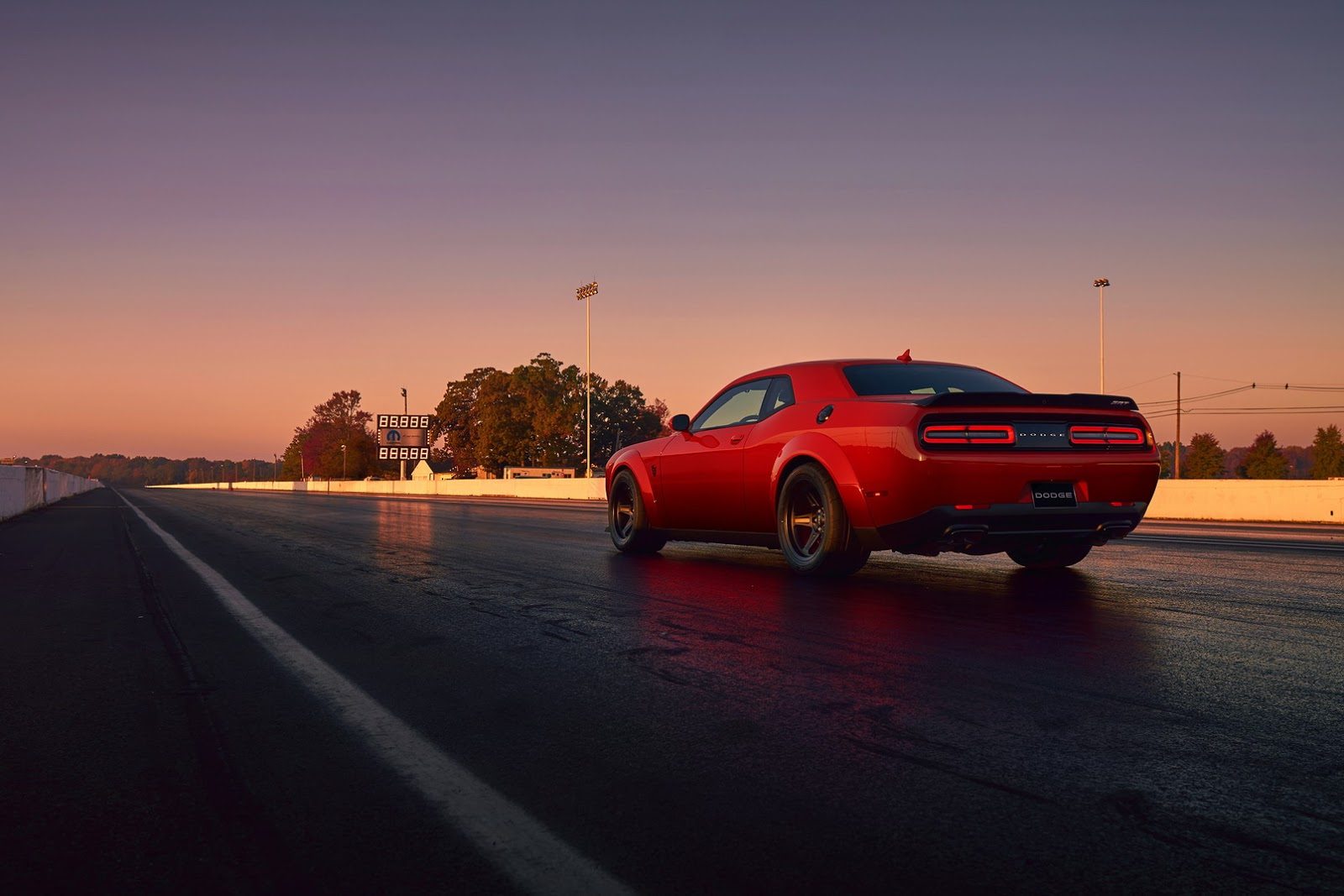 2018-Dodge-Challenger-Demon-24.jpg