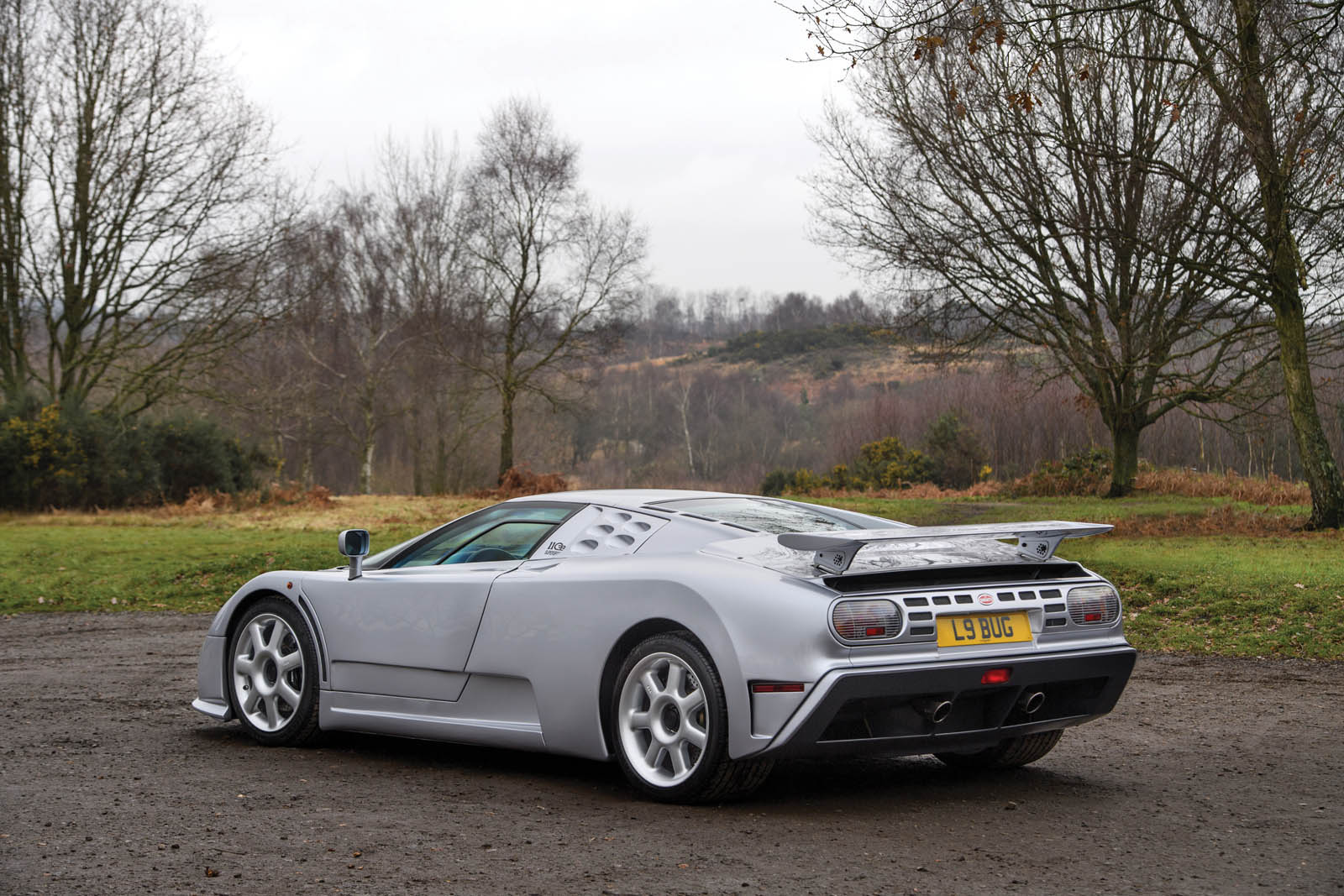 bugatti-eb110-ss-prototype-02.jpg