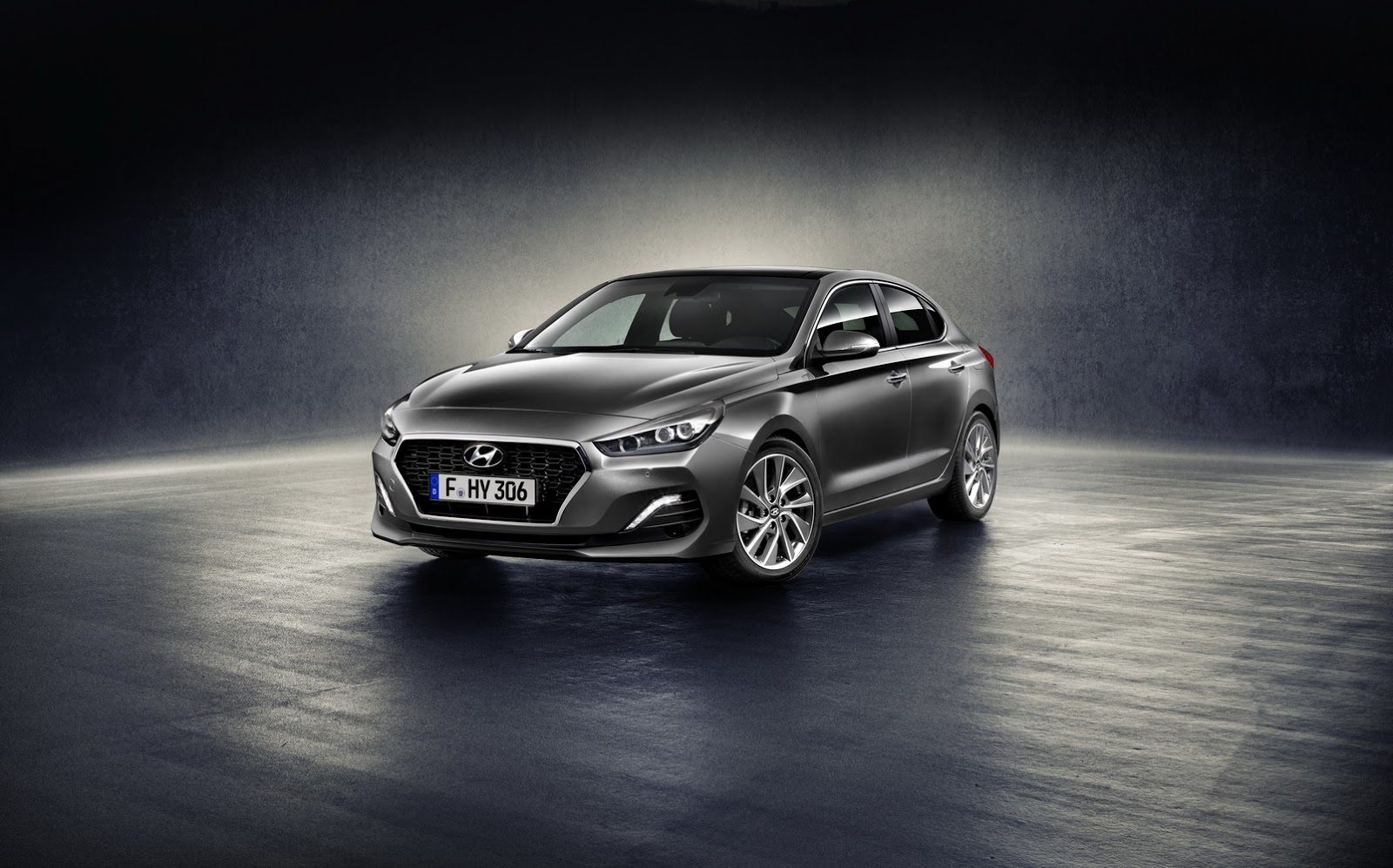 hyundai-i30-fastback-revealed-1.jpg