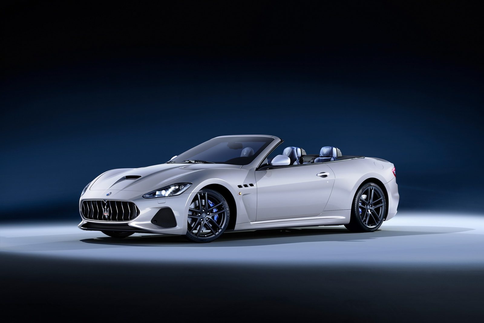 2018-MaseratiGranTurismo-GranCabrio-07.jpg