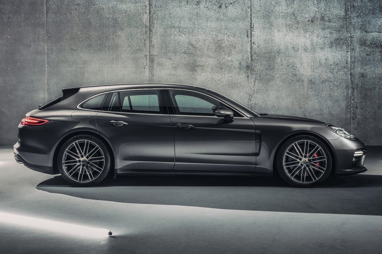 Porsche%2BPanamera%2BSport%2BTurismo%2B-14.jpg