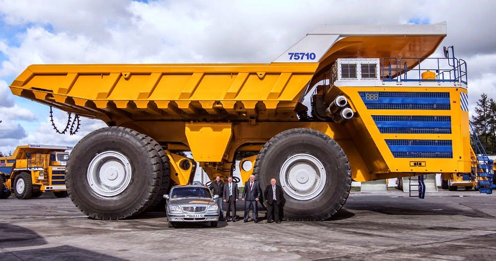 MONSTER_DUMPER-Belaz-75710.jpg