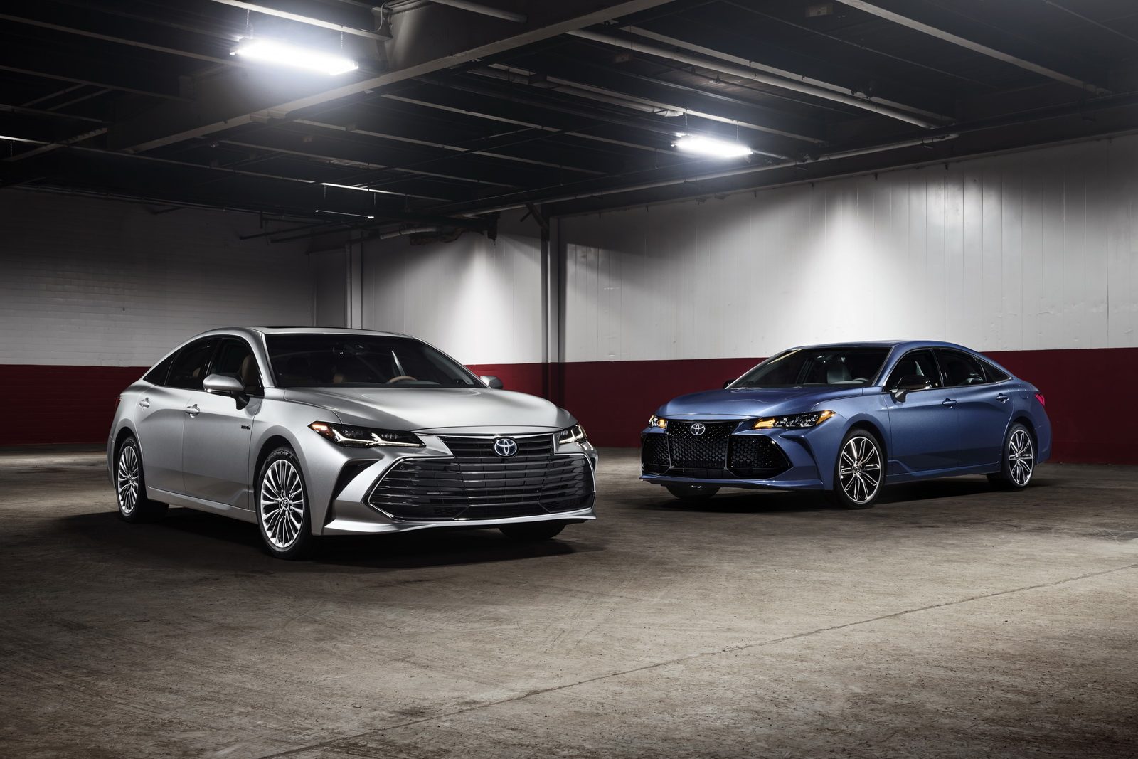 2019-toyota-avalon-2.jpg