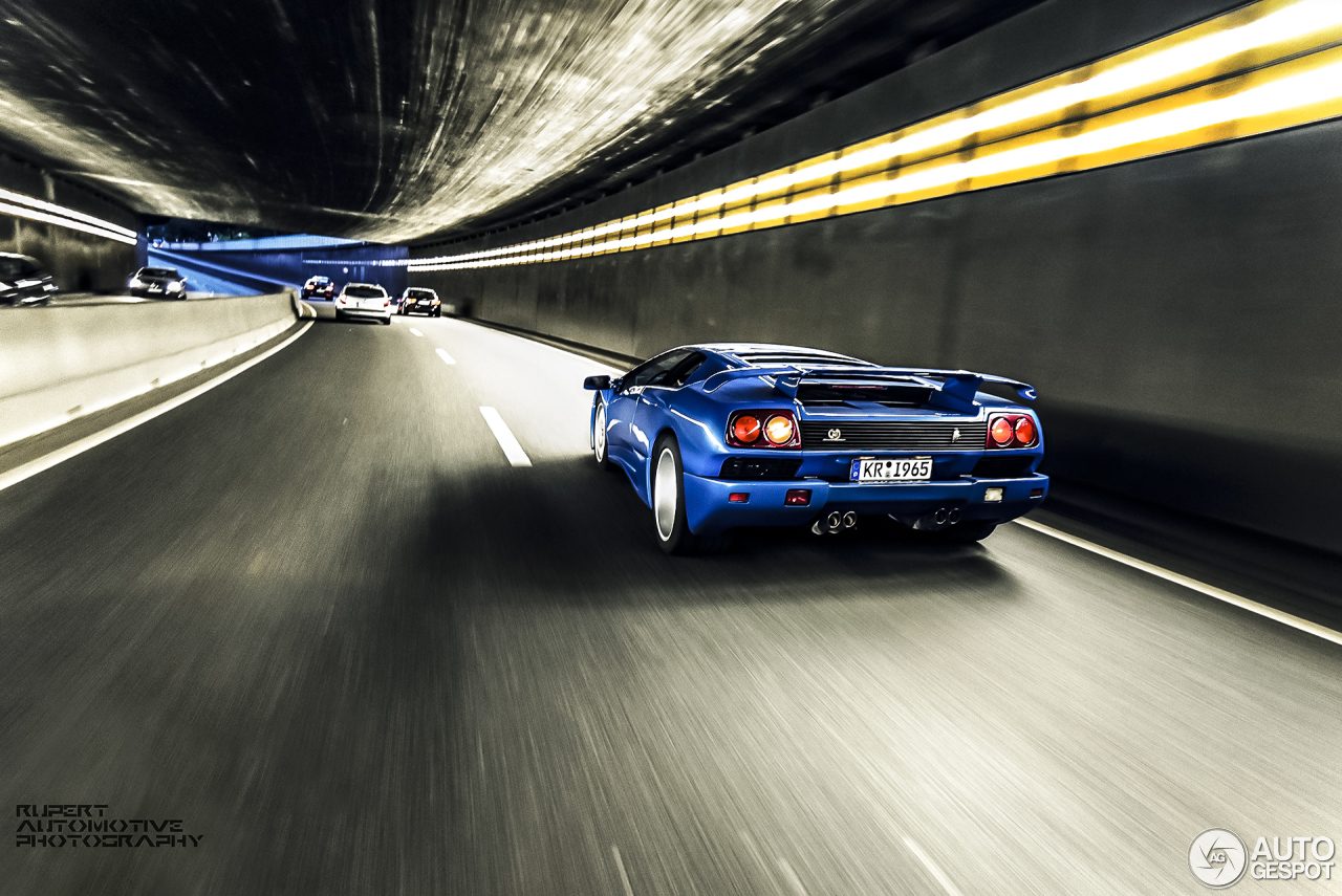 lamborghini-diablo-se30-c567113062015163551_1.jpg