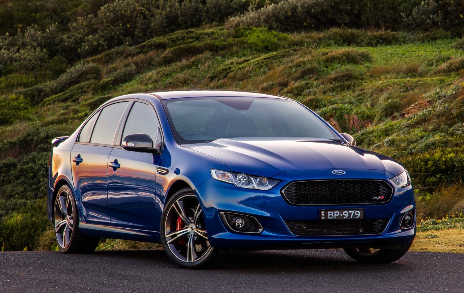 2015-ford-falcon-xr8.jpg