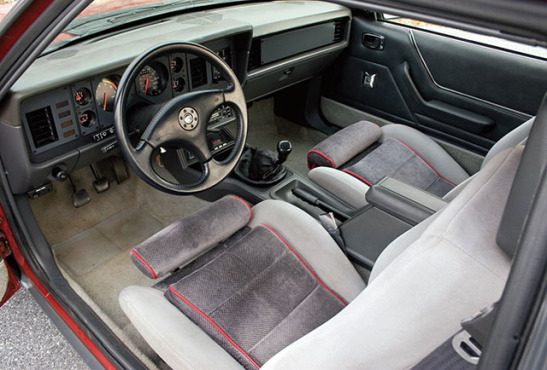 86-interior.jpg