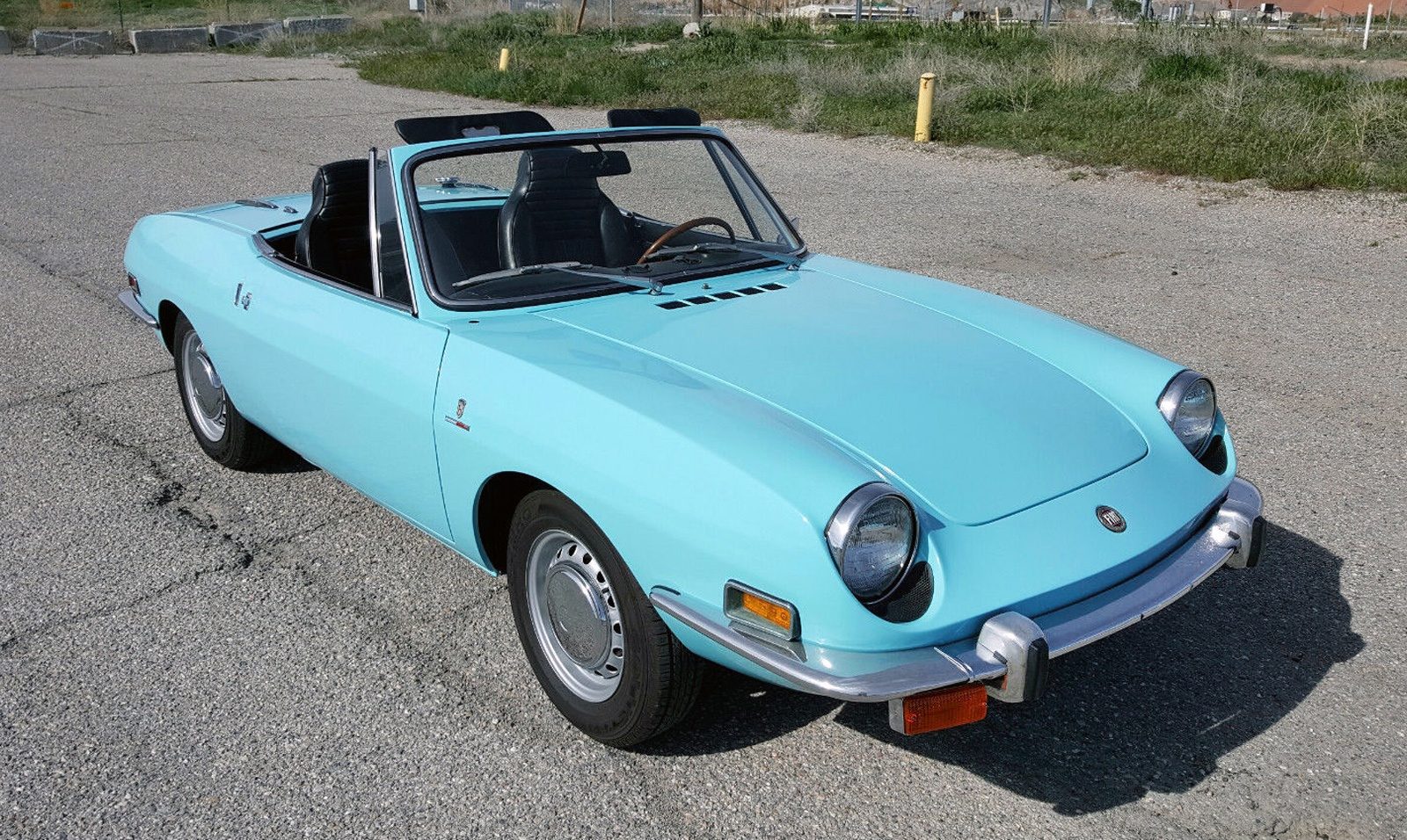 051016-Barn-Finds-1971-Fiat-850-Spider-1.jpg