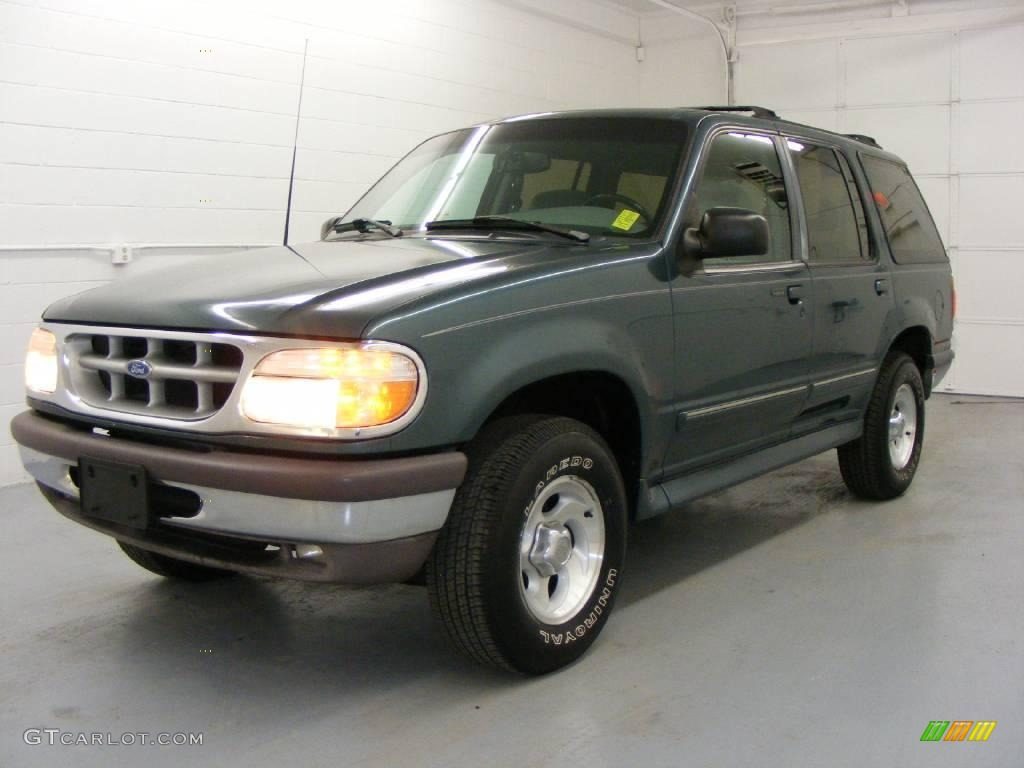 1997-ford-explorer-1318823-1081706.jpg