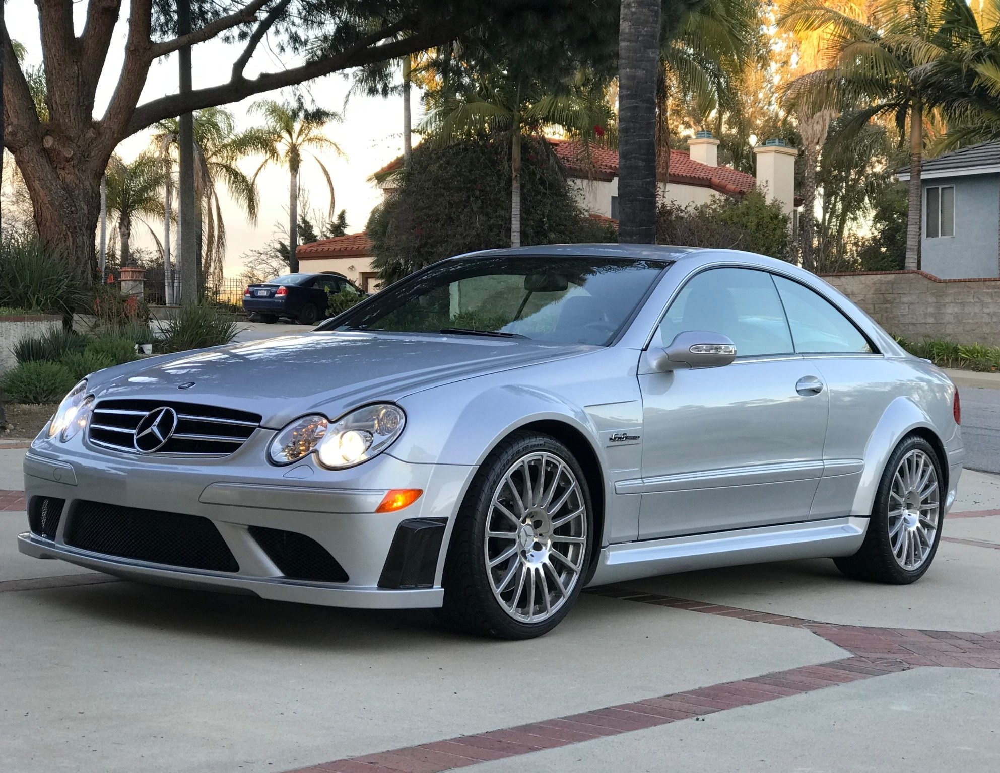 2008_mercedes-benz_clk63_amg_black_series_15519667302e1b276f7ebd598f32EFA7C83-1DAD-4D81-B302-FF3423C0F332.jpeg