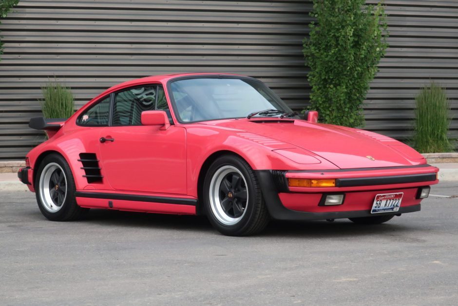 1987_porsche_911_turbo_15652808408495d565ef61987-Slantnose-1-e1567655407462.jpg