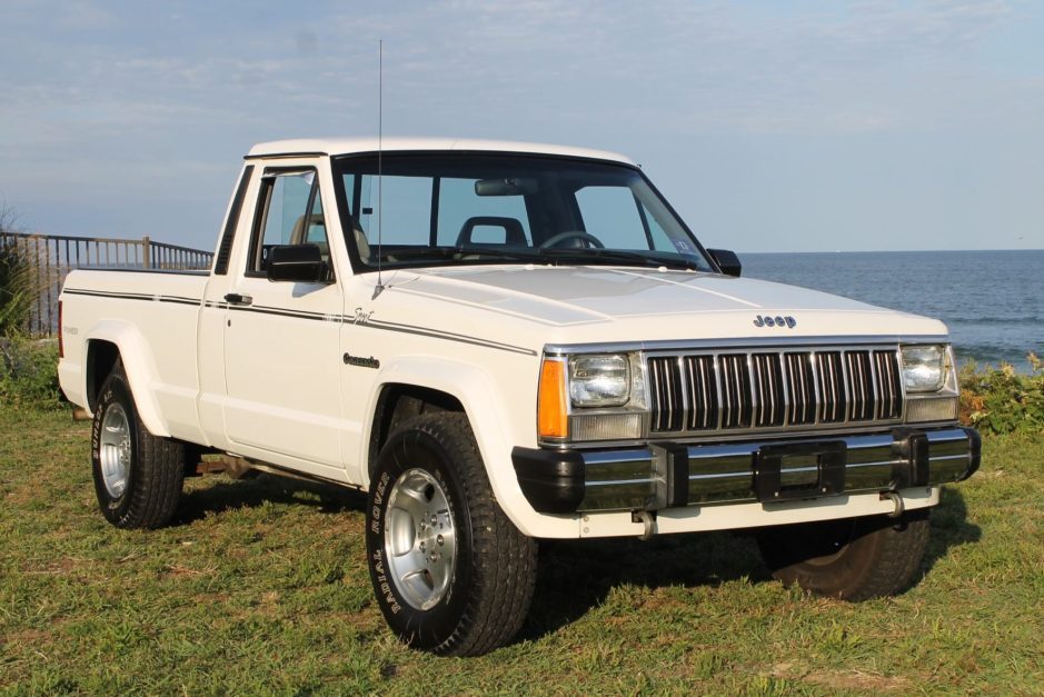 1991_jeep_comanche_1568043503565ef66e7dff9f981991-Jeep-Comanche-Pioneer-LegendCarCompany_7749-e1569009308158.jpg