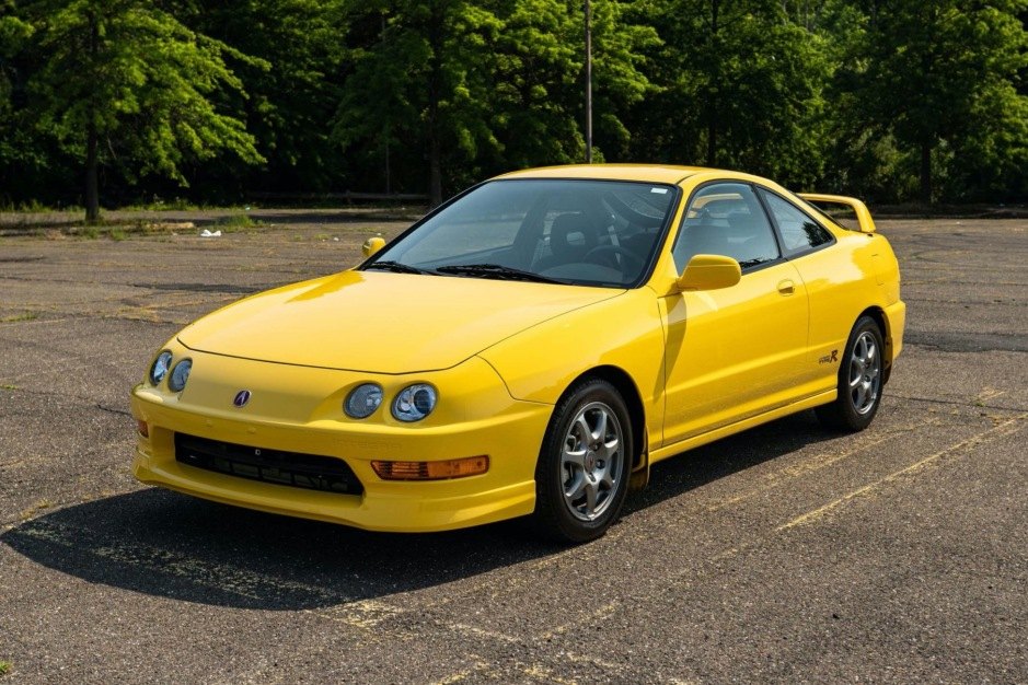 7k-Mile 2000 Acura Integra Type R