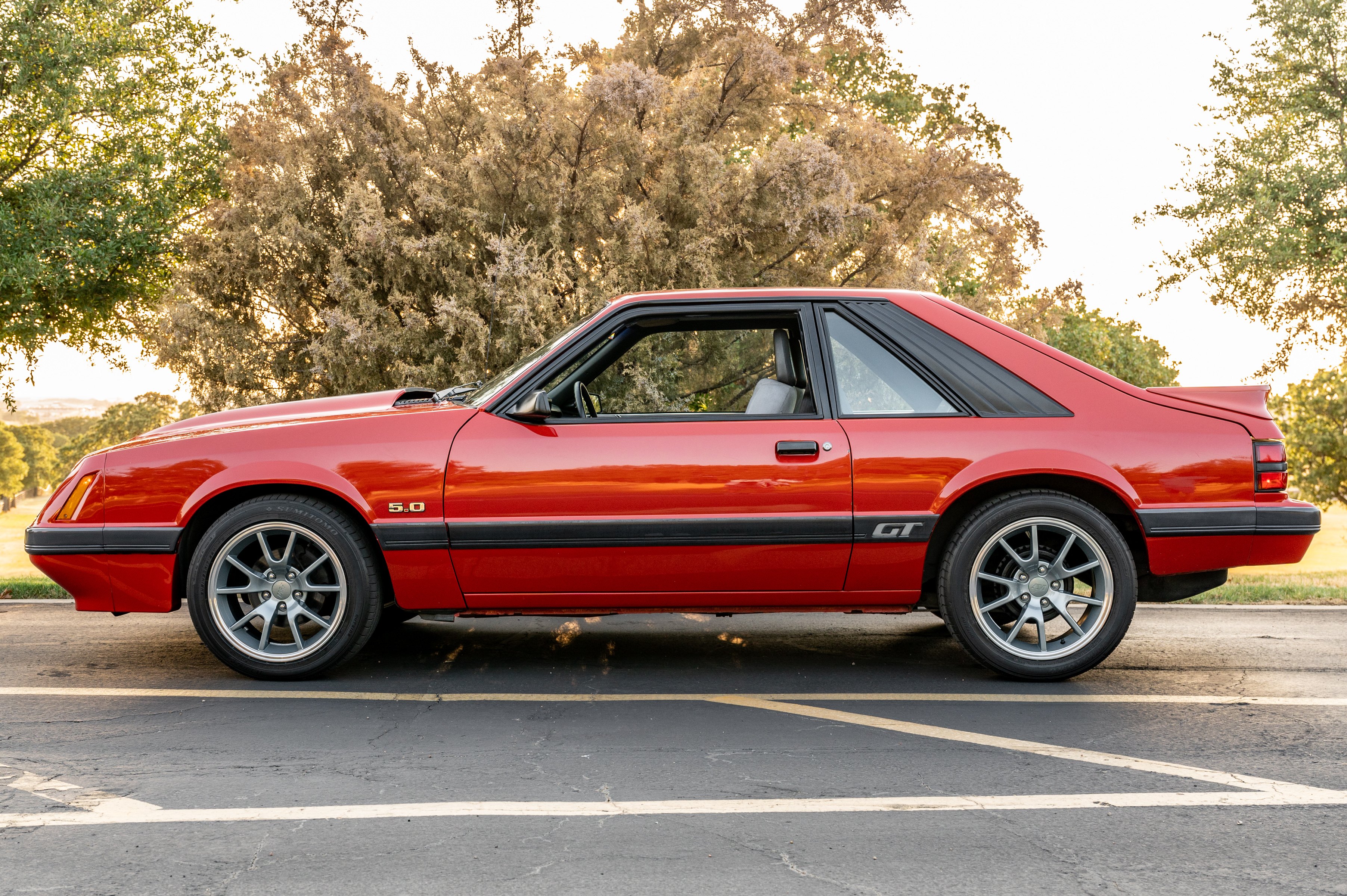 1986_ford_mustang_1986_ford_mustang_1a40bdfd-bc5a-4cff-a58f-462b682efc02-CQ28hu-84190-84191.jpg