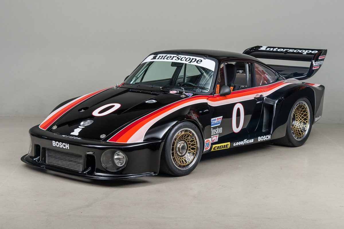 79-Porsche-935-021.jpg
