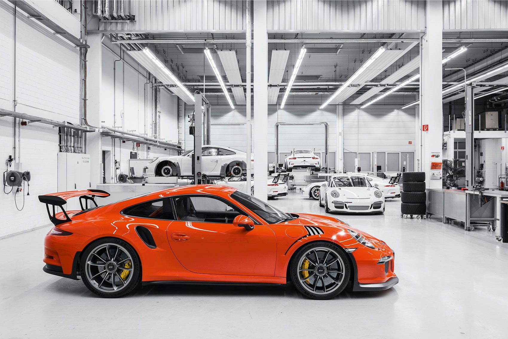 01porsche911gt3rs.jpg