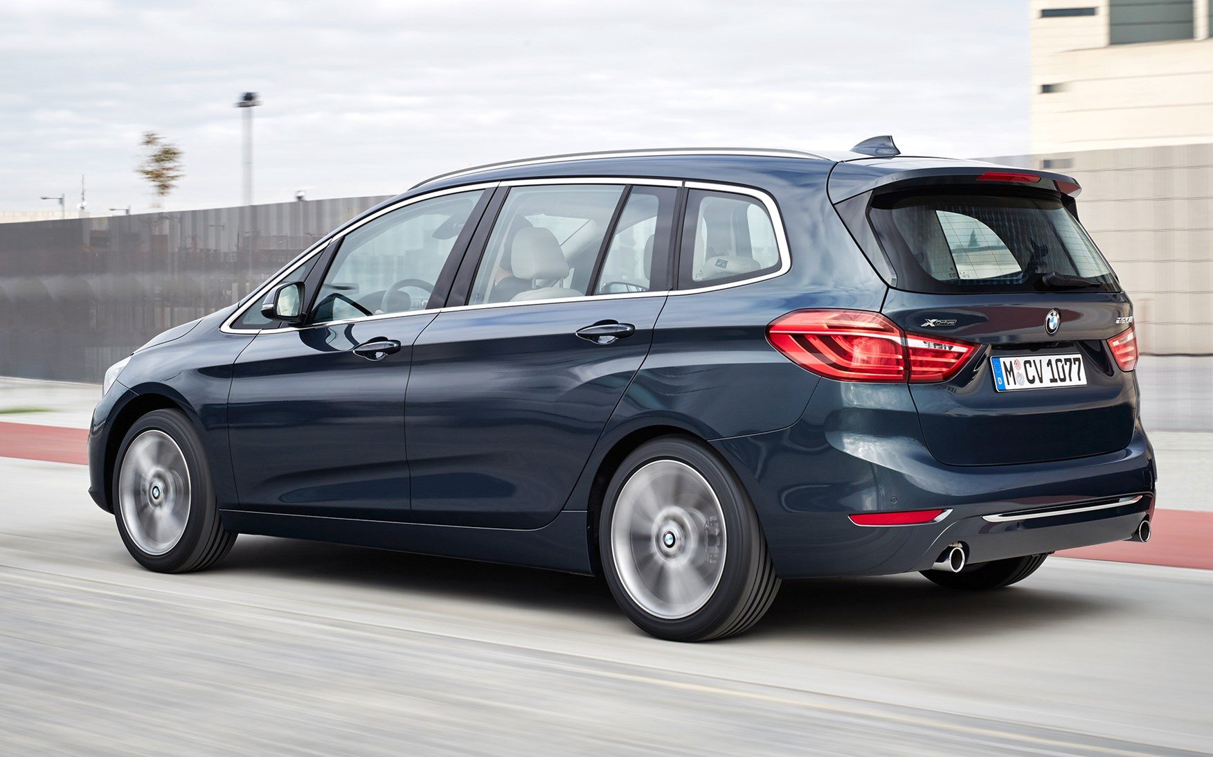 bmw2-seriesgrandtourer1.jpg