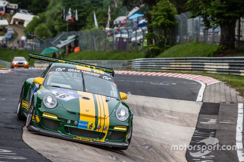 endurance-24-hours-of-the-nurburgring-2015-56-9und11-racing-porsche-997-gt3-cup-georg-gode.jpg