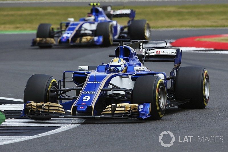 f1-british-gp-2017-marcus-ericsson-sauber-c36-pascal-wehrlein-sauber-c36.jpg