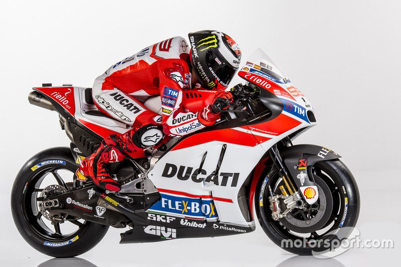 motogp-ducati-desmosedici-gp17-launch-2017-jorge-lorenzo-ducati-team.jpg