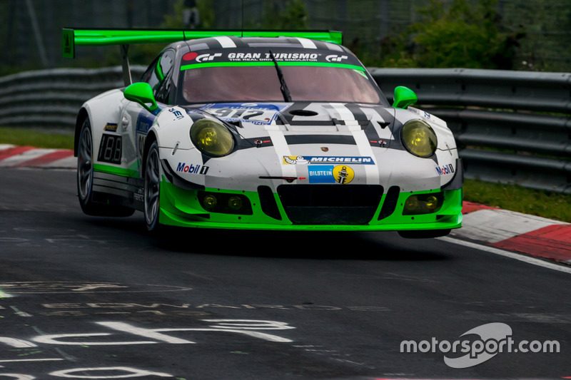 endurance-24-hours-of-nurburgring-2016-912-manthey-racing-porsche-911-gt3-r-richard-lietz.jpg