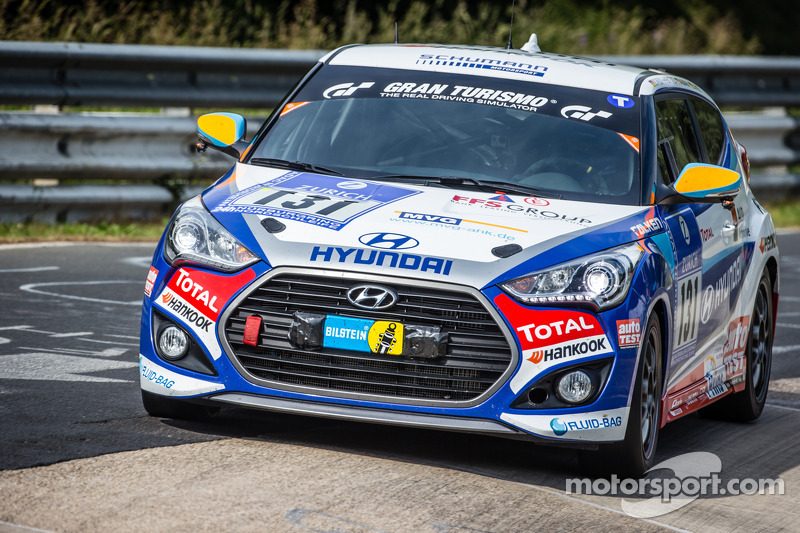 endurance-24-hours-of-the-n-rburgring-2014-131-hyundai-motor-deutschland-hyundai-veloster.jpg