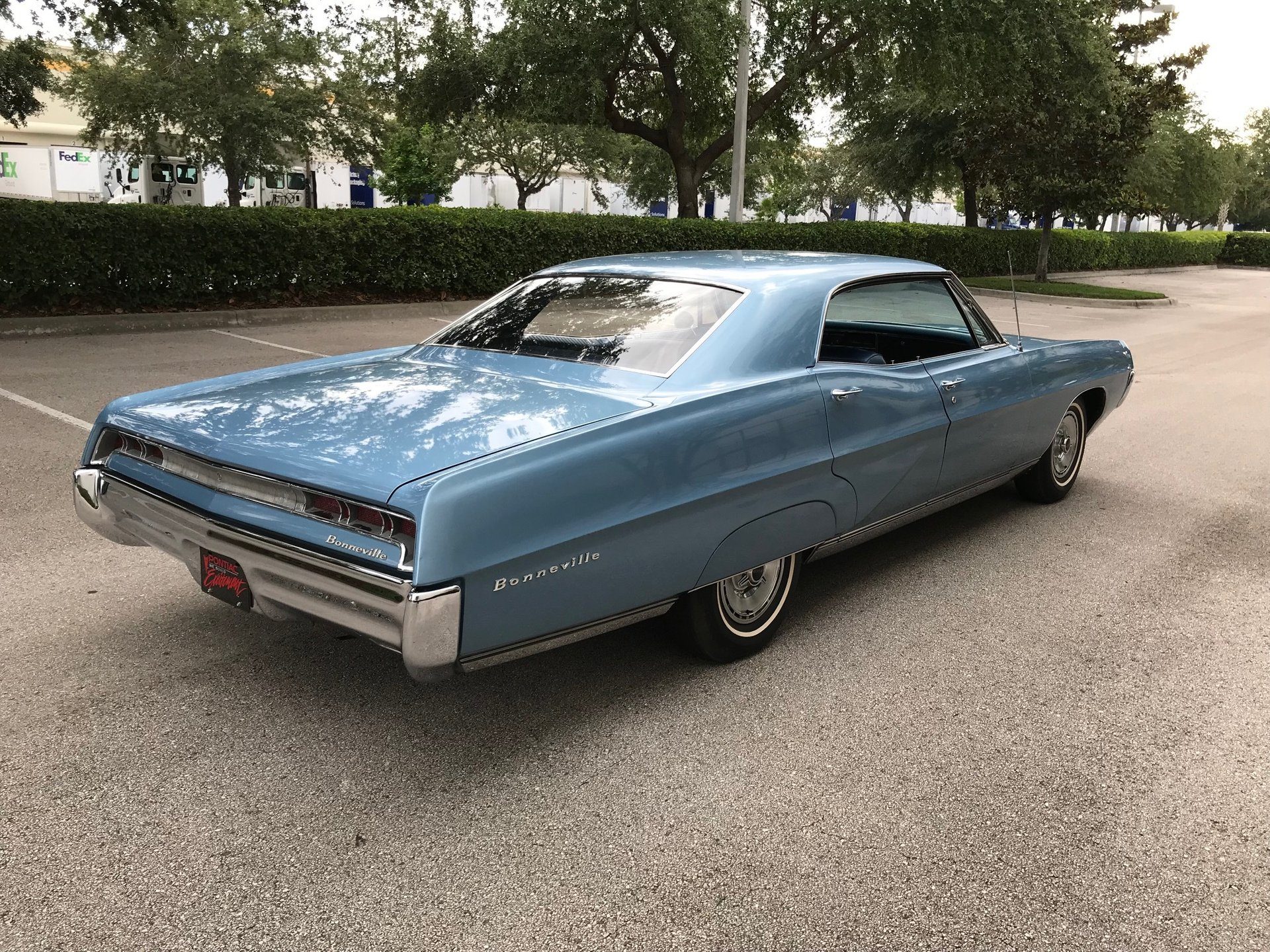 1967-pontiac-bonneville