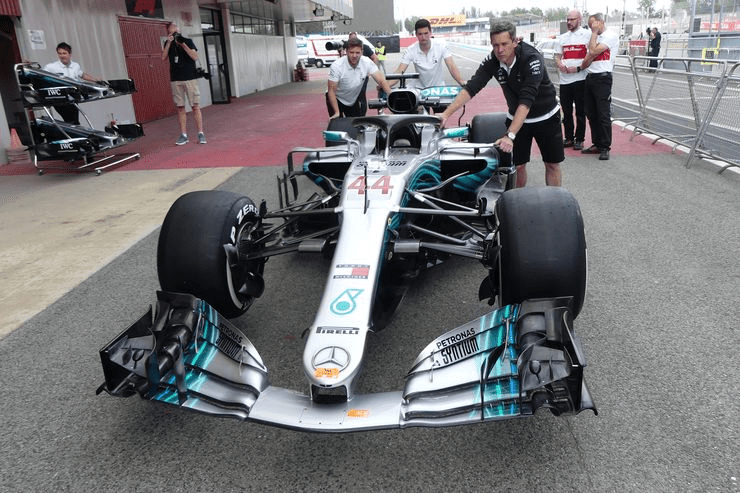 Mercedes-Formel-1-GP-Spanien-Barcelona-10-Mai-2018-fotoshowBig-6e96b516-1162357.png