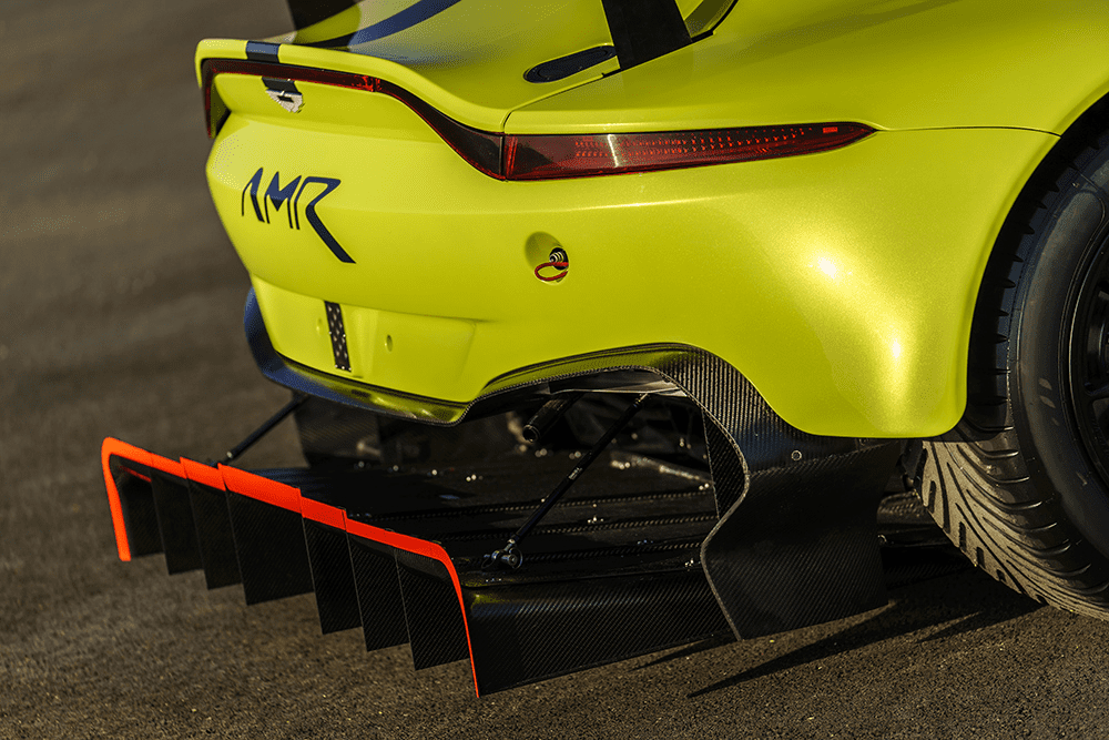Aston-Martin-Racing-2018-Vantage-GTE-03.png