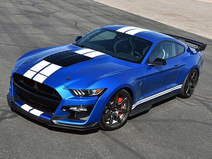 JDPA_2020-Ford-Mustang-Shelby-GT500-Blue-White-Stripes-Carbon-Fiber-Track-Pack.jpg