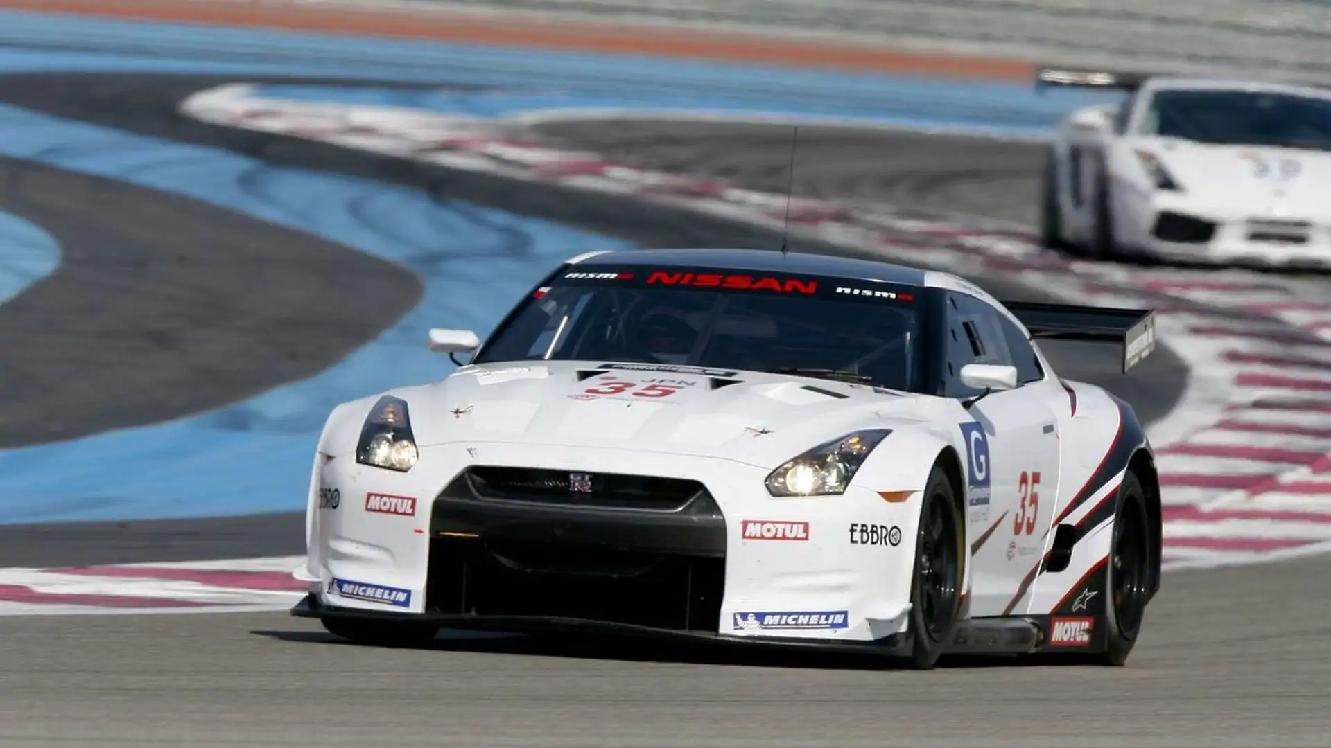 2009-170289-fia-gt1-nissan-gt-r1.webp