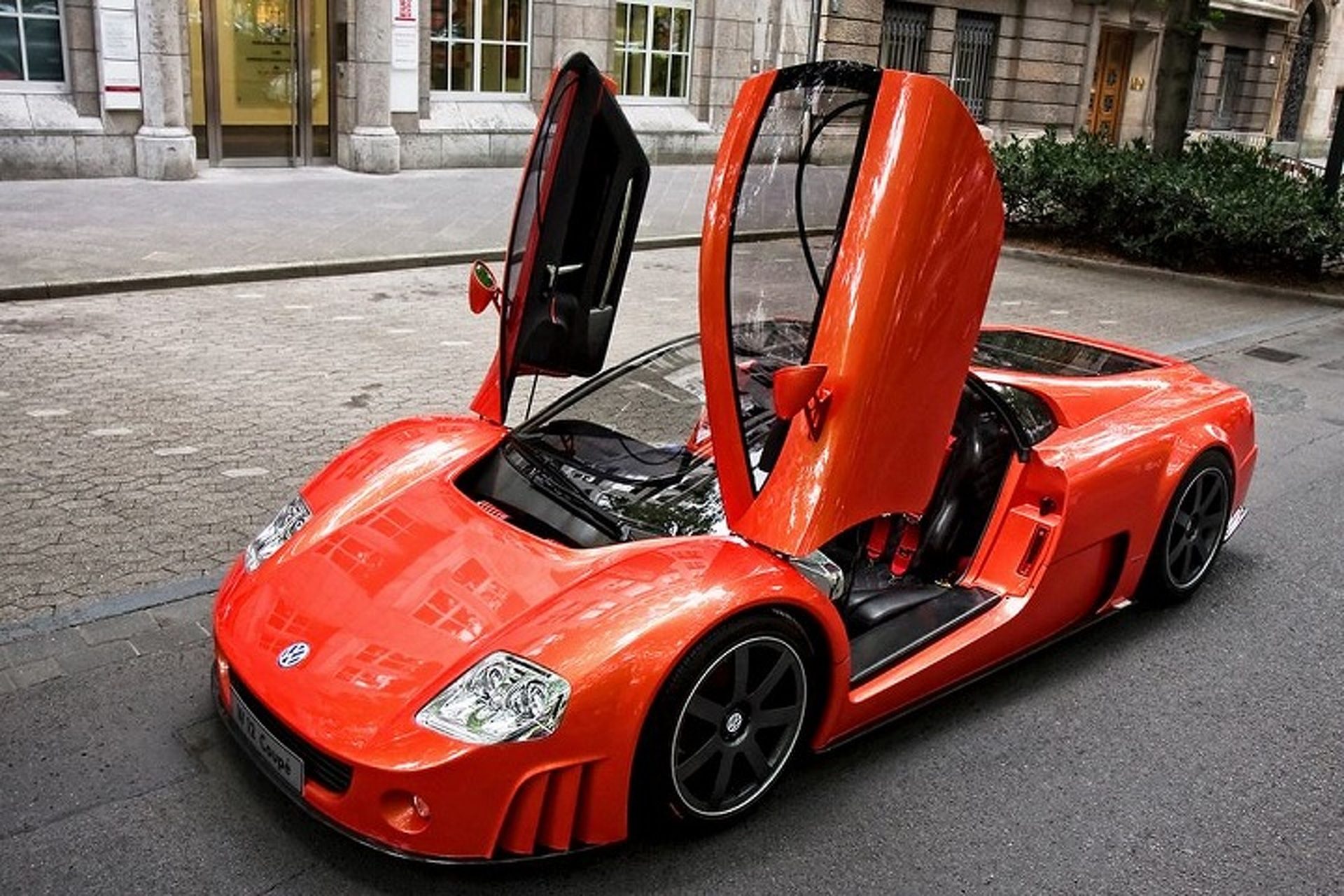 the-record-setting-2001-volkswagen-w12-concept.jpg