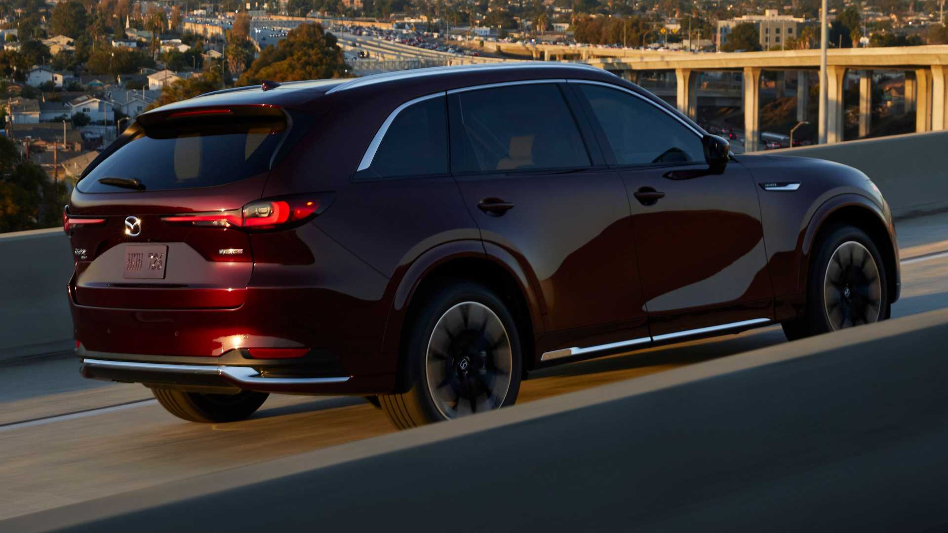 2024-mazda-cx-90-side-view.jpg