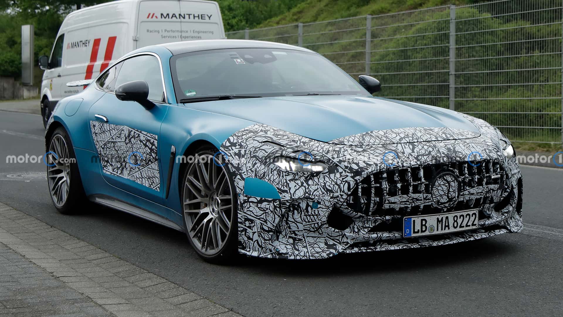 2024-mercedes-amg-gt-coupe-front-view-spy-photo.jpg