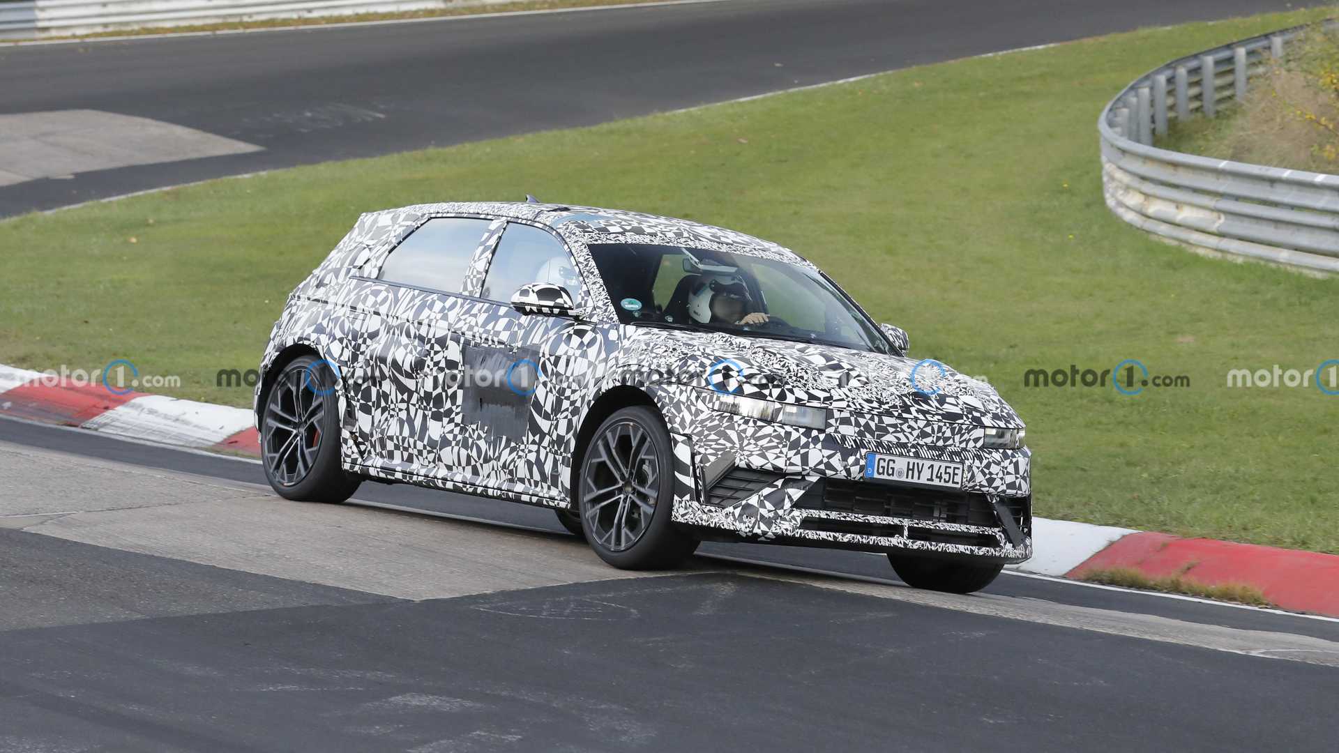 2023-hyundai-ioniq-5-n-new-spy-photo.jpg