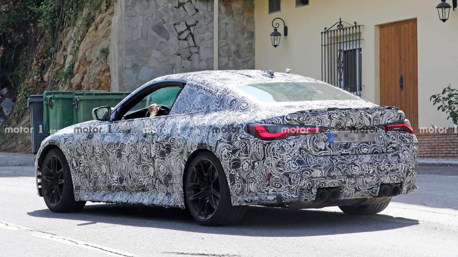 2021-bmw-m4-coupe-spy-photo.jpg