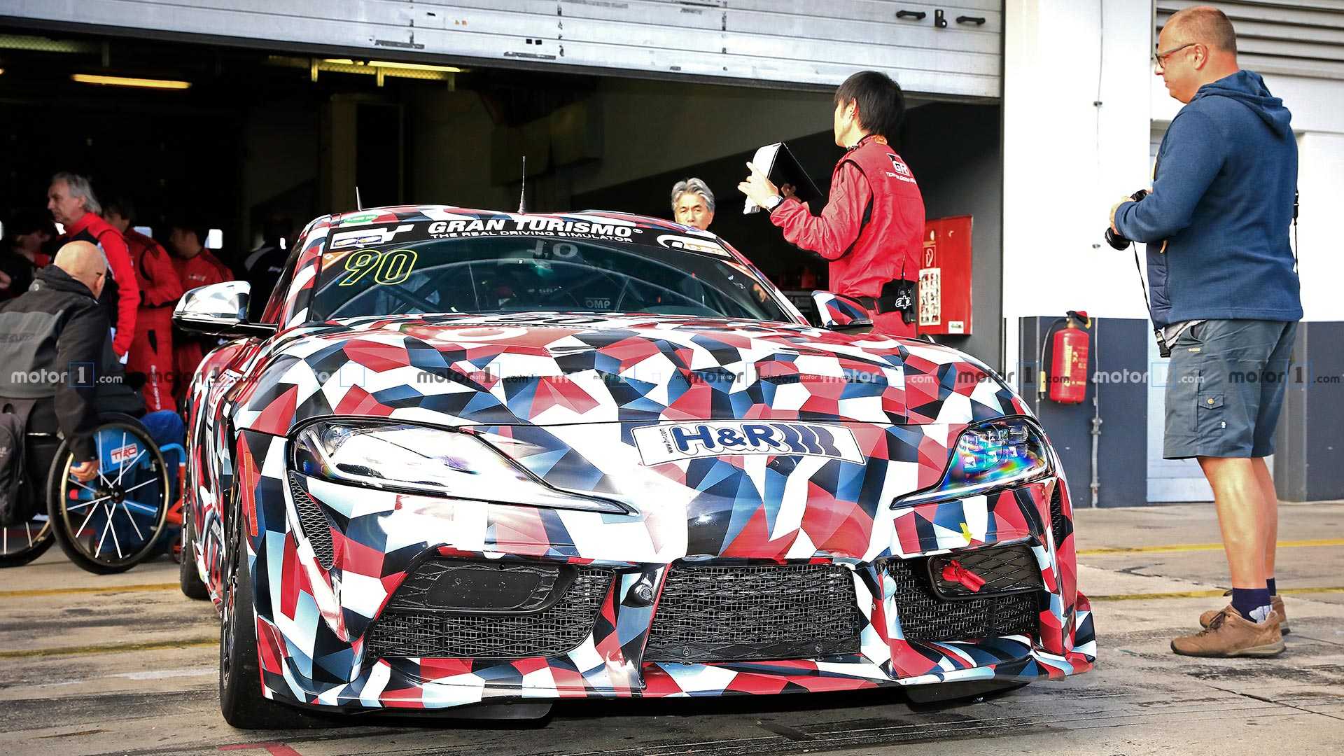 toyota-supra-race-car-spy-shots.jpg