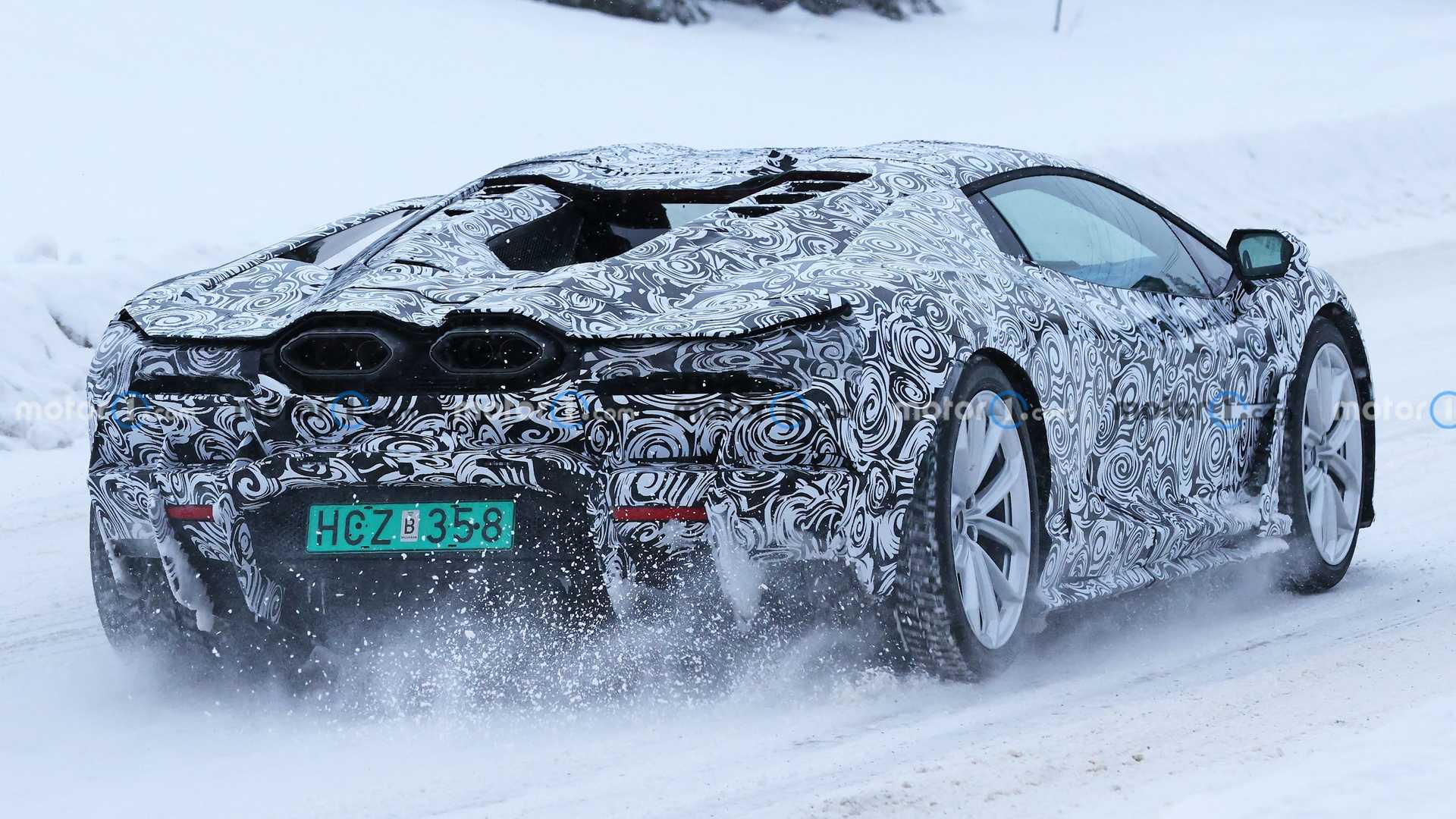 new-lamborghini-aventador-successor-spy-photos.jpg